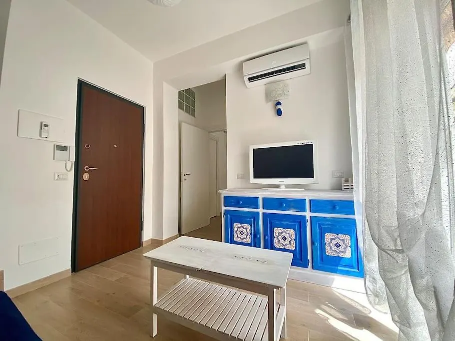 Cuore D'Orlando Apartment Capo dʼOrlando